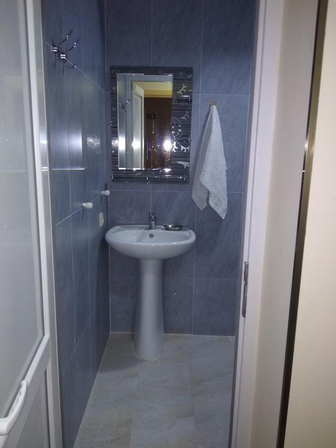 Varazi Apartments Tbilisi ภายนอก รูปภาพ