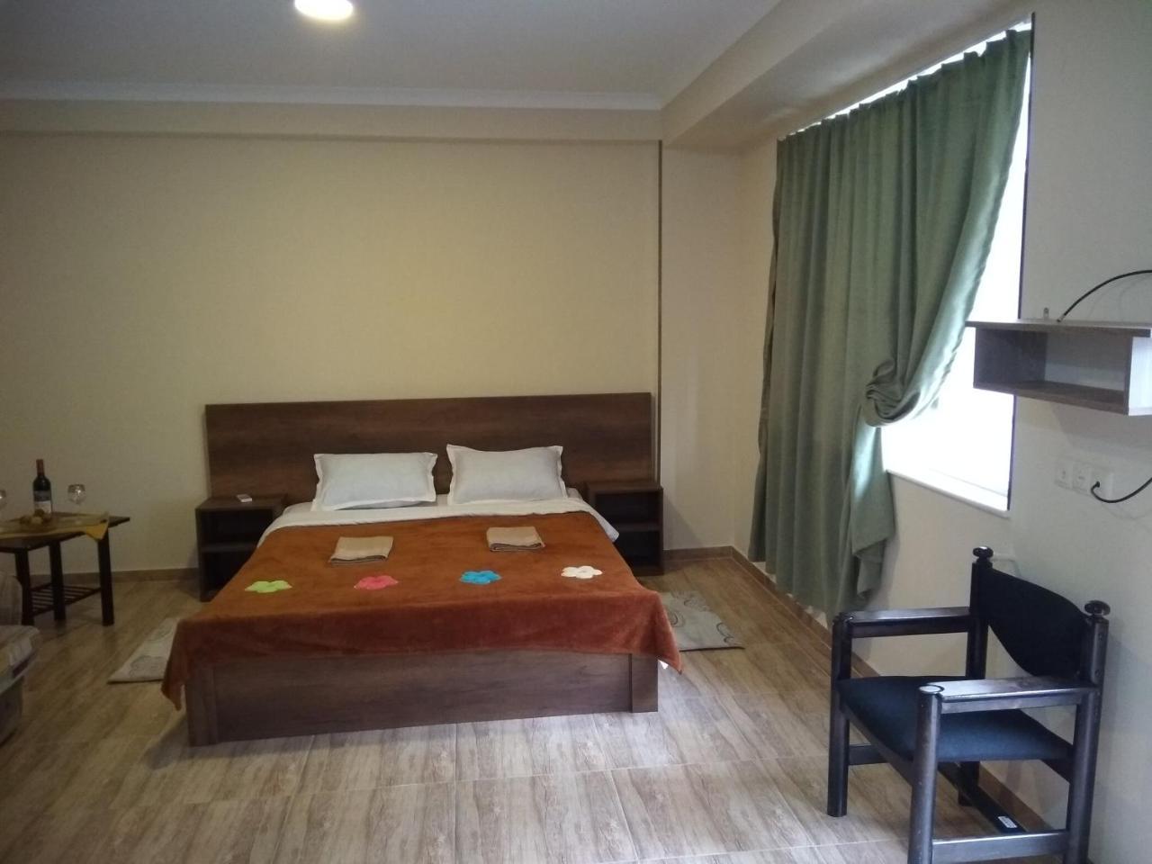 Varazi Apartments Tbilisi ภายนอก รูปภาพ