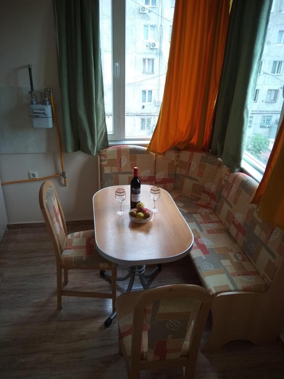 Varazi Apartments Tbilisi ภายนอก รูปภาพ
