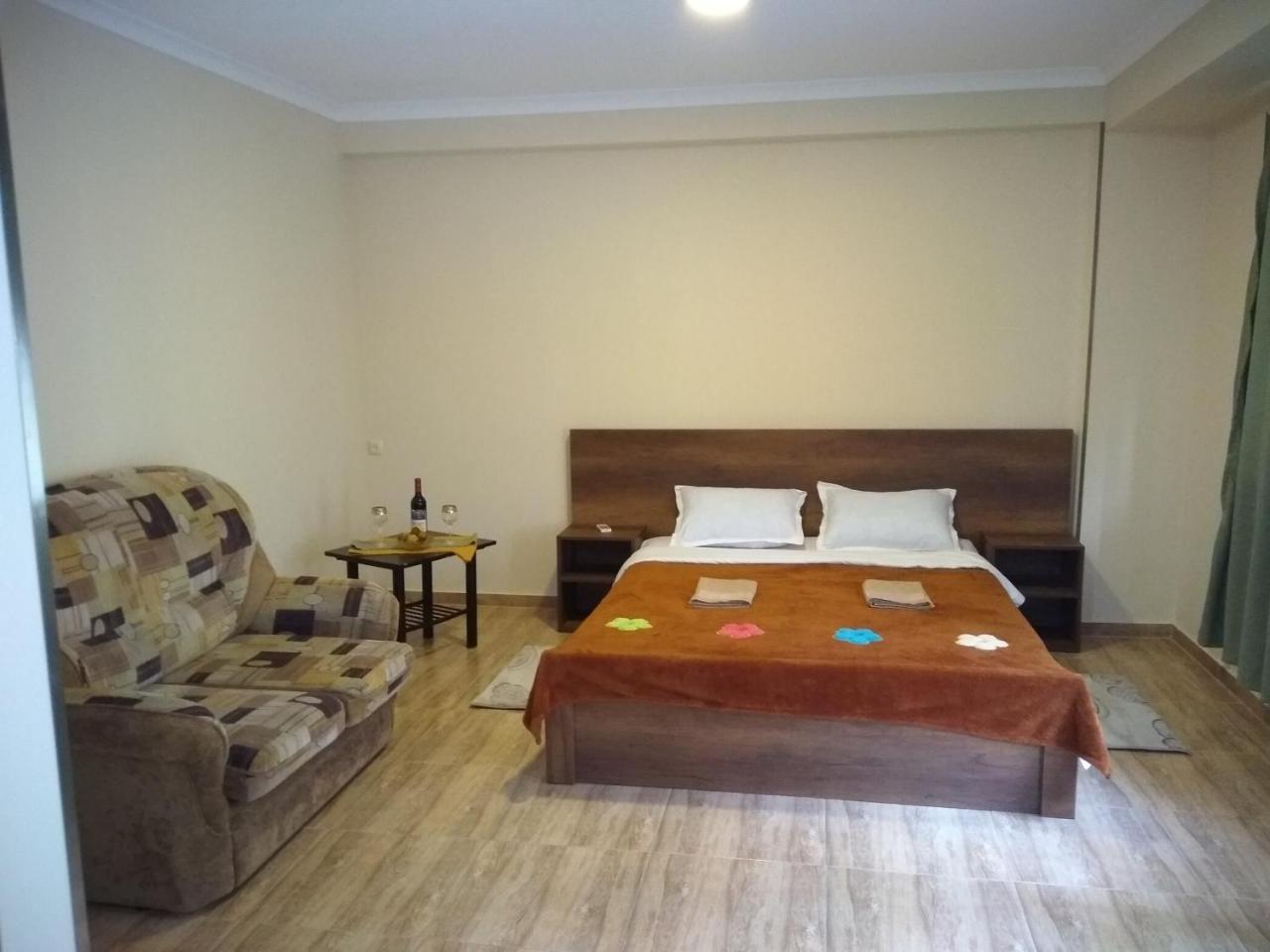 Varazi Apartments Tbilisi ภายนอก รูปภาพ